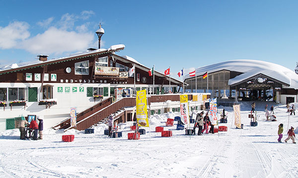 妙高赤仓温泉滑雪场（新潟县）